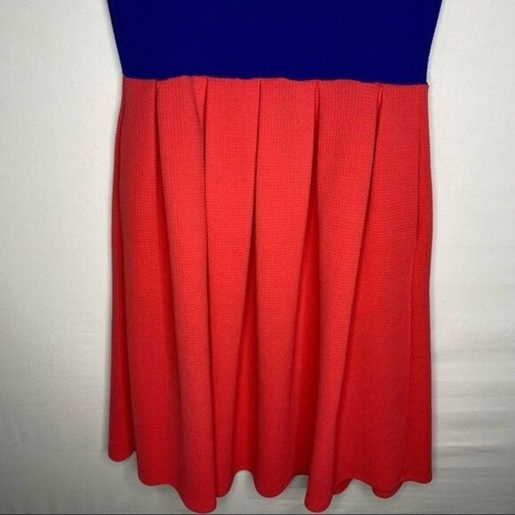 LulaRoe Blue Coral Pink Pleated Fit & Flare Amelia Dress Small - Picture 4 of 9